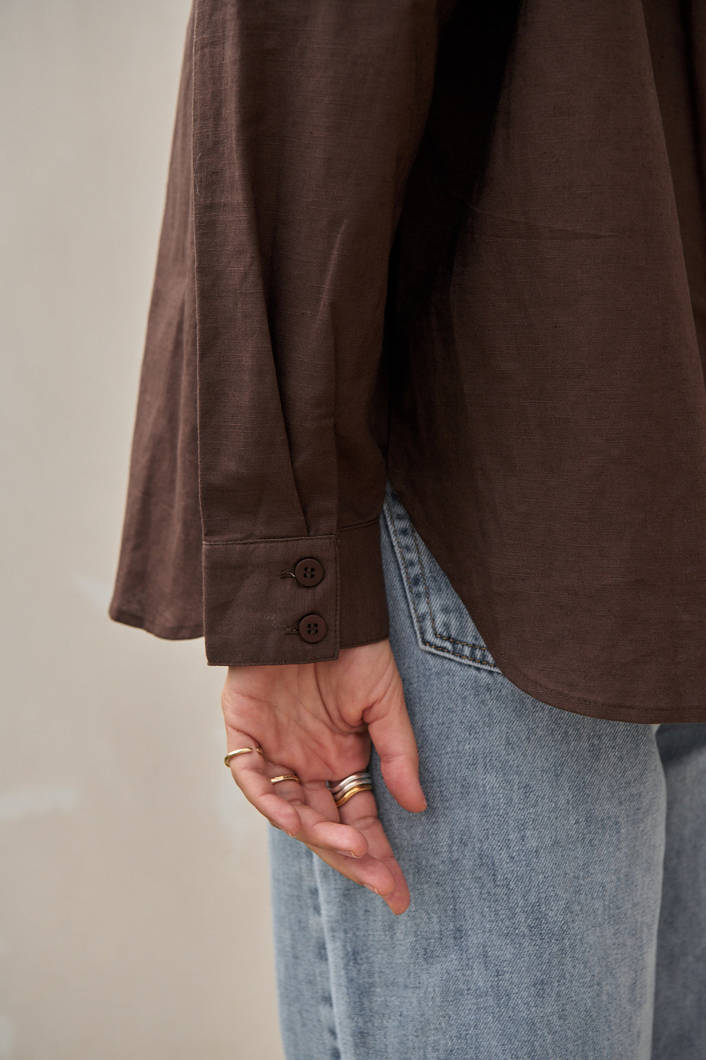 Relaxed Linen Shirt - Chocolate in a durable linen fabric with a slightly heavier weave and buttoned cuffs for easy wear.