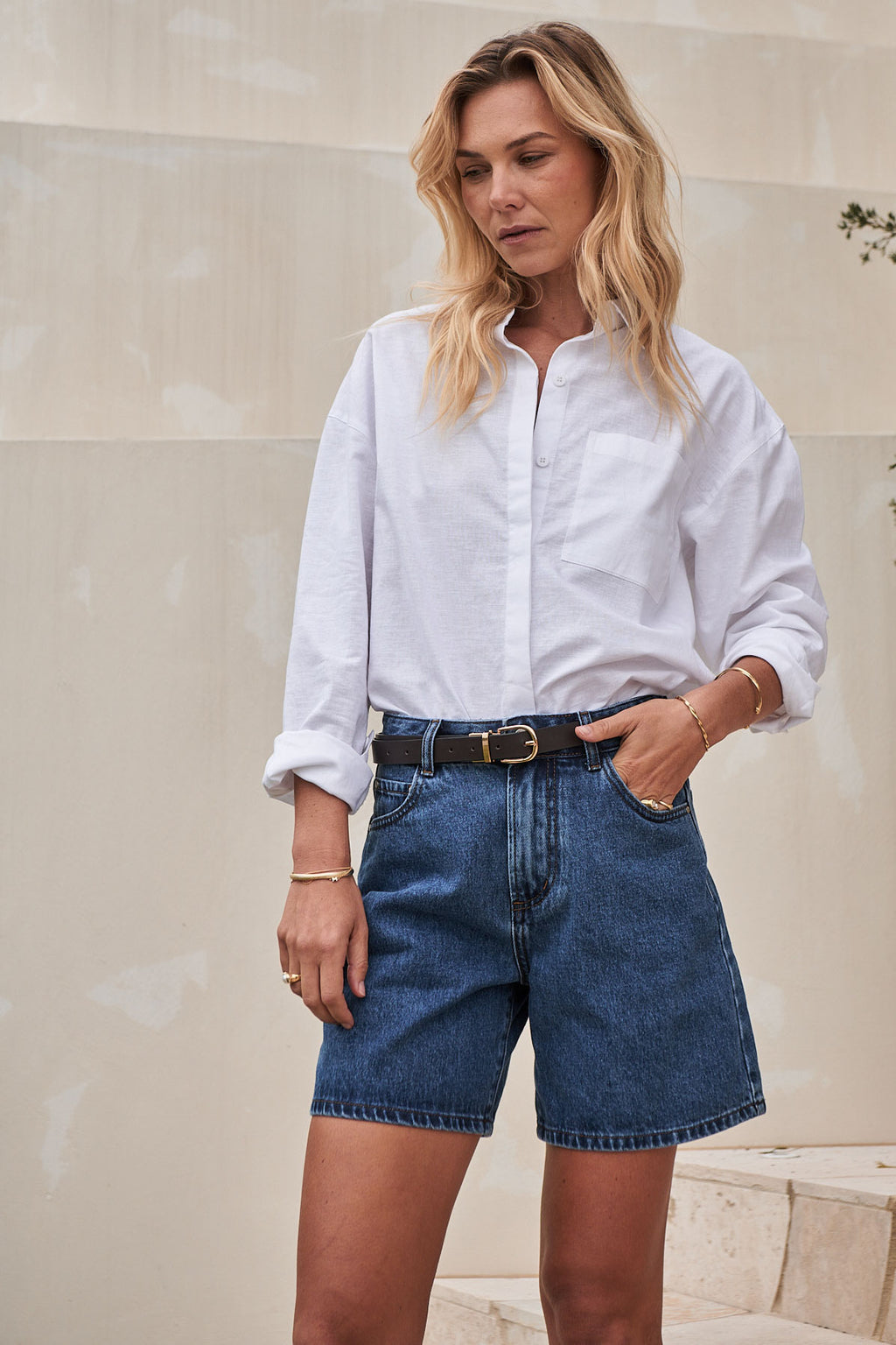 Relaxed Linen Shirt - White in a slightly heavier linen weave that holds shape and resists creasing for a laid-back everyday look.