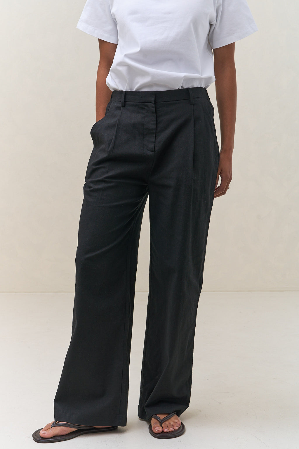 Wide Leg Linen Pant - Black in breathable linen with a relaxed fit and fluid silhouette for effortless wear.