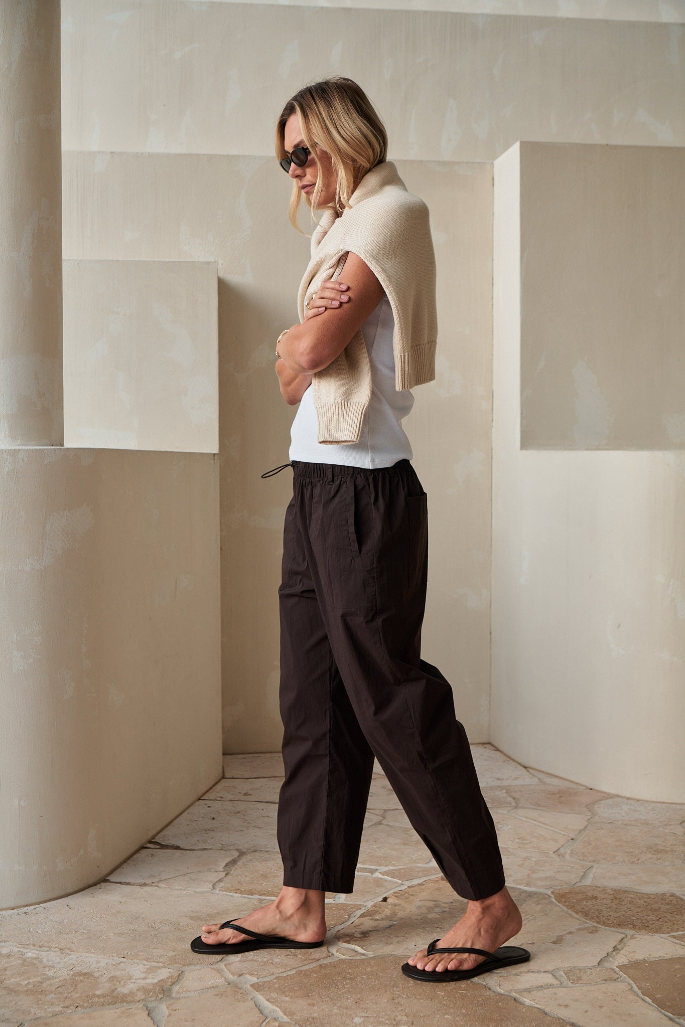Nylon Barrel Pant - Chocolate in stretch nylon with an adjustable elastic waist and a rounded silhouette for easy, laid-back wear.