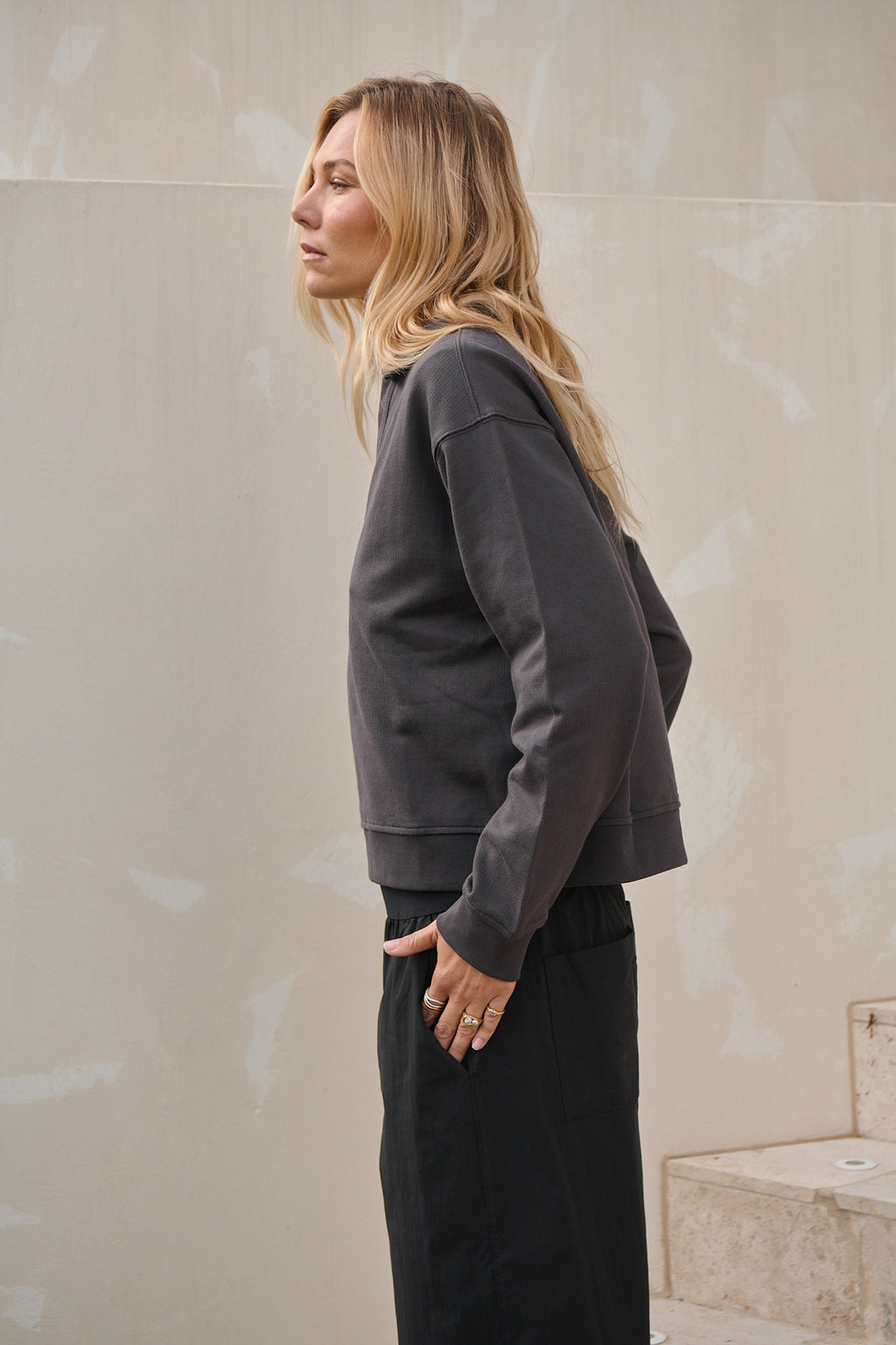 Cotton Polo Sweat - Charcoal in soft cotton with a polo collar and clean seams, offering a relaxed fit for everyday ease.