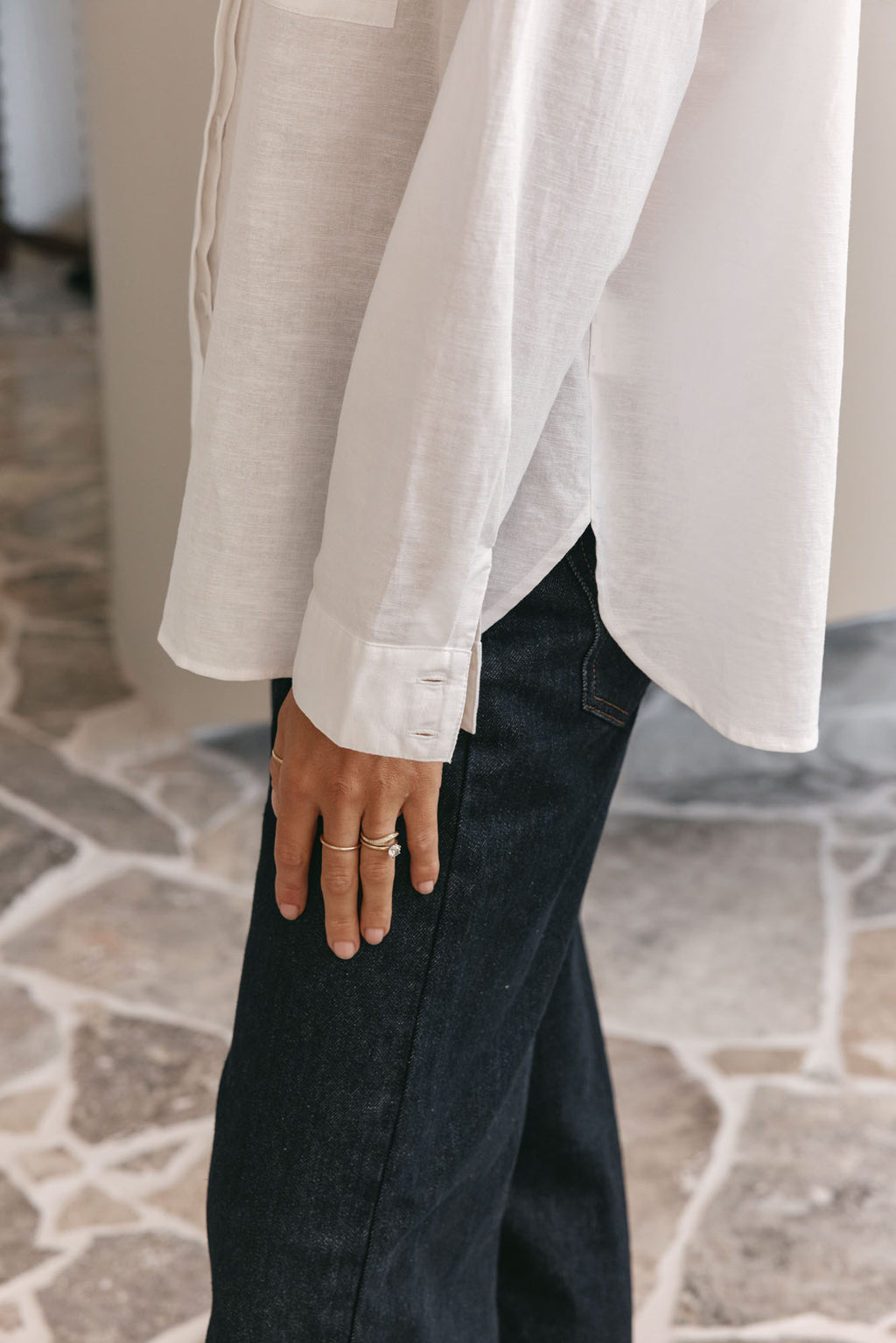Relaxed Linen Shirt - White in a slightly heavier linen weave that keeps the shirt structured and crease-resistant for easy casual layering.