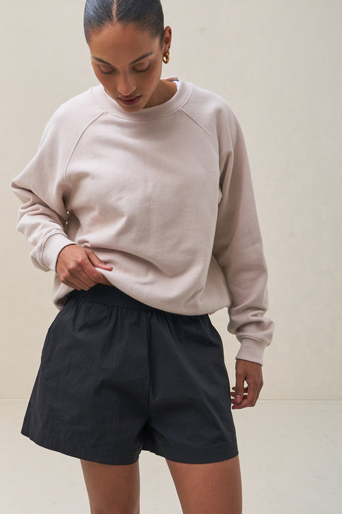 Nylon Track Short - Black with an elastic waistband and a relaxed fit in lightweight nylon, casual and easy to wear.